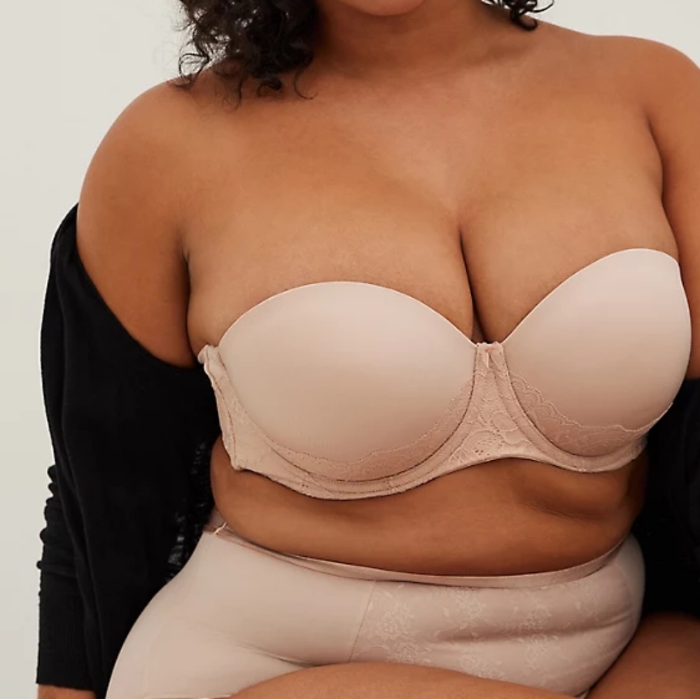 Torrid NWOT Nude Push-up Multiway Strapless Bra, size 38C